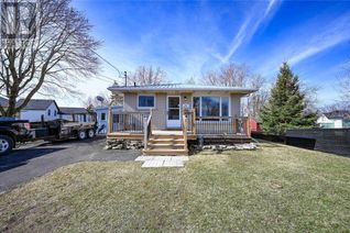 Detached House for Sale, 27 Philip Street, Smiths Falls, ON