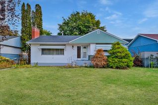 Detached House for Sale, 1915 Bowes Street, Kelowna, BC