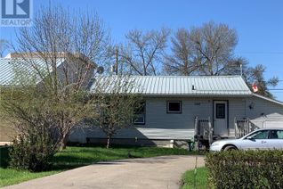Detached House for Sale, 348 Fairchild Avenue, Regina Beach, SK