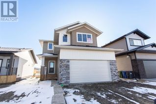 Detached House for Sale, 21 Toal Close, Red Deer, AB