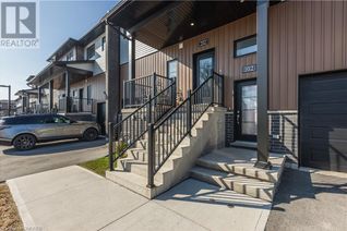 Condo Townhouse for Sale, 6591 Montrose Road Unit# 202, Niagara Falls, ON