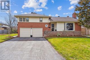 Detached House for Sale, 82 Roy Drive, Mississauga, ON