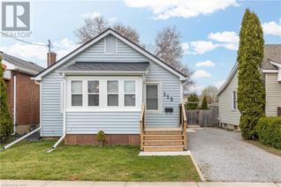 Bungalow for Sale, 113 Chetwood Street, St. Catharines, ON