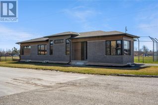 Bungalow for Sale, 45 Classic Avenue, Welland, ON