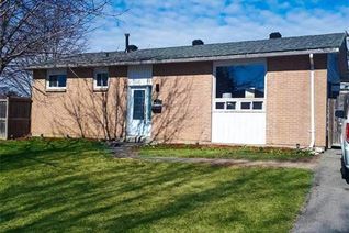 Bungalow for Sale, 2 Laurie Court, Ottawa, ON