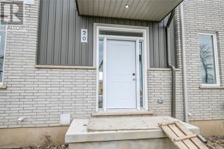Freehold Townhouse for Sale, 121a Moffatt Street Unit# 20, St. Catharines, ON