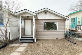 Detached House for Sale, 866 Robinson Street, Regina, SK