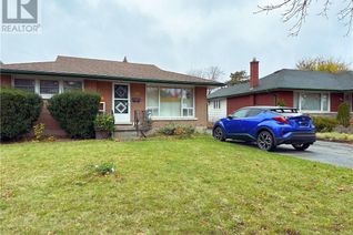Bungalow for Rent, 39 Maywood Road, Kitchener, ON