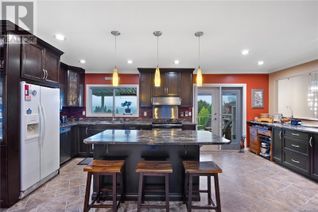 Detached House for Sale, 524 Washington Cres, Courtenay, BC