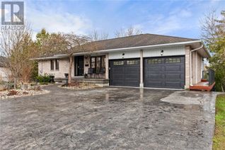 House for Sale, 4 Woodland Road, St. Thomas, ON