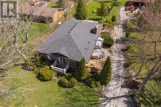 Detached House for Sale, 8550 Disputed Road, LaSalle, ON