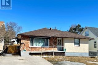 Bungalow for Sale, 645 Sixth Ave S, Kenora, ON