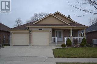 Detached House for Sale, 167 Brookmead Street, Elmira, ON