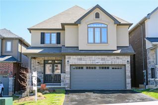 Detached House for Sale, 4037 Stadelbauer Drive, Beamsville, ON