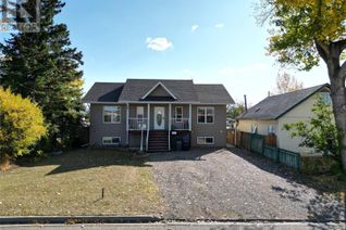 Detached House for Sale, 1437 104 Avenue, Dawson Creek, BC
