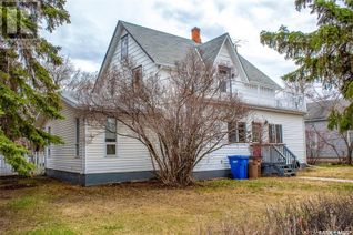 Detached House for Sale, 304 Broadway Avenue S, Melfort, SK