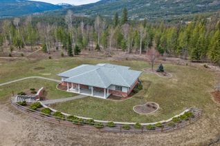 House for Sale, 2550 Pass Creek Road, Pass Creek, BC