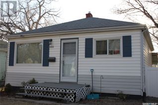 Detached House for Sale, 2602 Edgar Street, Regina, SK