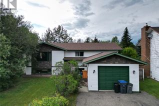 Detached House for Sale, 10753 Poplar Crescent, Dawson Creek, BC