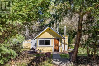 Cabin for Sale, 6148 Aldergrove Dr, Courtenay, BC