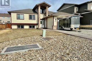 Detached House for Sale, 1724 84 Avenue, Dawson Creek, BC