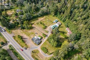 Detached House for Sale, 8185 Island Hwy S, Fanny Bay, BC