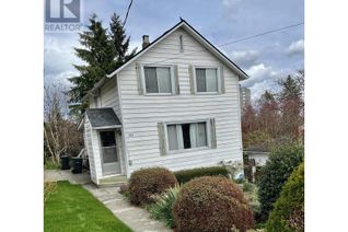 Detached House for Sale, 925 First Street, New Westminster, BC