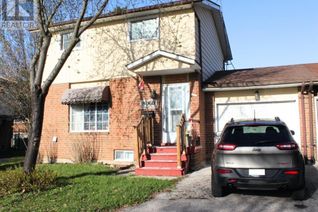 Freehold Townhouse for Sale, 8060 Molnar Crescent, Windsor, ON