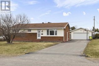 Bungalow for Sale, 24 Montcalm Rd, Sault Ste. Marie, ON