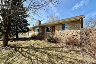 Detached House for Sale, 245 Queen Street W, Chesterville, ON