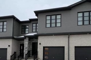 Freehold Townhouse for Rent, 311 Chapel Hill Dr, Kitchener, ON