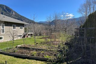 Vacant Residential Land for Sale, 741 5th Avenue, Castlegar, BC