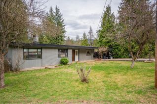 Detached House for Sale, 2184 Crestview Crescent, Castlegar, BC