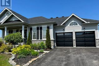 Detached House for Sale, 111 Antler Court, Almonte, ON