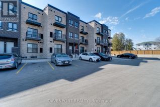 Condo Townhouse for Sale, 600 Victoria St S #20, Kitchener, ON
