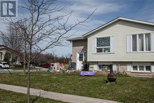 Detached House for Sale, 830 Bigham Court, Kingston, ON