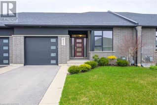 Freehold Townhouse for Sale, 4111 Village Creek Drive, Fort Erie, ON