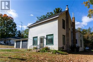 Detached House for Sale, 254 River Street W, Tweed, ON