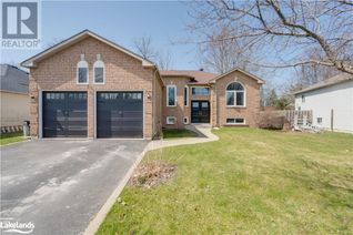 Detached House for Sale, 26 Silver Birch Avenue, Wasaga Beach, ON
