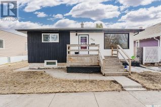 Detached House for Sale, 420 I Avenue N, Saskatoon, SK