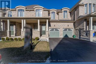 Townhouse for Sale, 5 Hough Lane, Ajax, ON