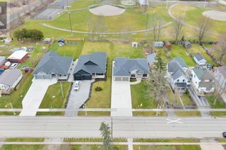 Bungalow for Sale, 2935 Glanworth Dr, London, ON