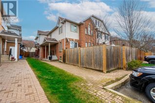 Freehold Townhouse for Sale, 93 Thornlodge Drive, Waterdown, ON