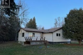 Detached House for Sale, 120 River Rd, Rainy River, ON