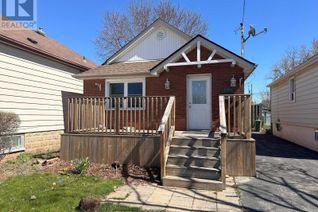 Detached House for Sale, 148 Walter Avenue N, Hamilton, ON