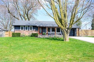Bungalow for Sale, 4363 Jackson Street E, Beamsville, ON