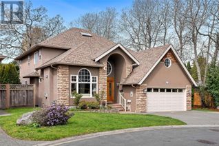 Detached House for Sale, 4252 Oakview Close, Saanich, BC