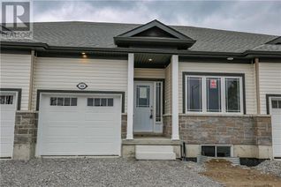 Freehold Townhouse for Sale, 146 Adley Drive, Brockville, ON