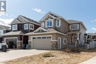 Detached House for Sale, 100 Dafoe Way, Fort McMurray, AB