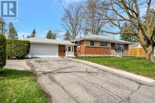 Detached House for Sale, 843 Alice Street, Woodstock, ON